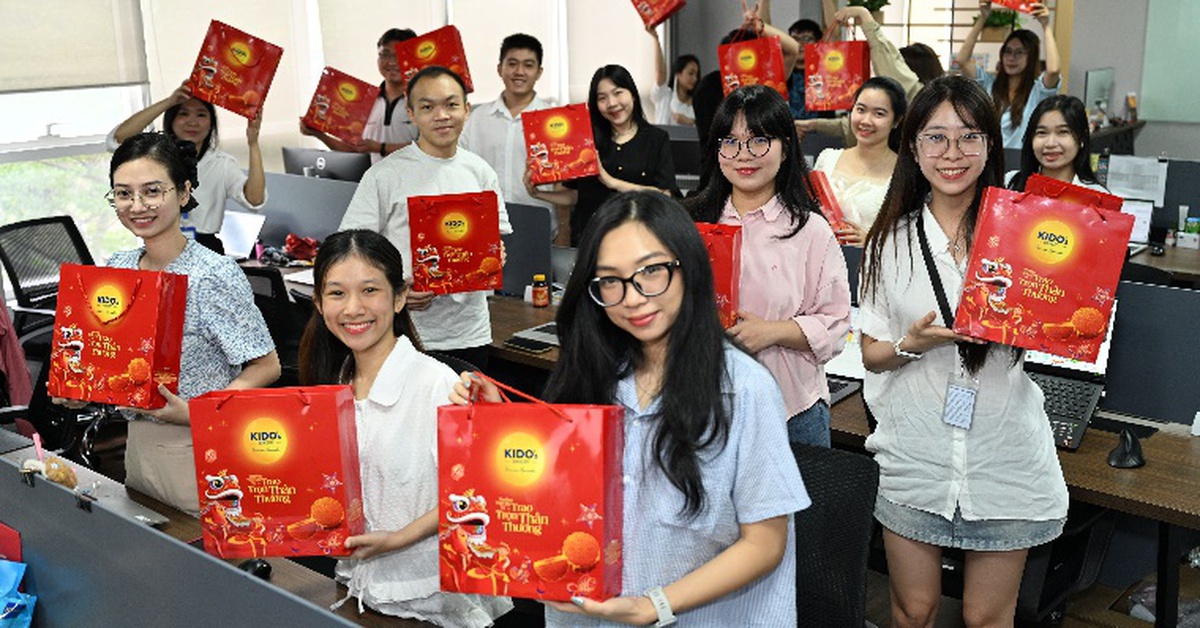 Thị trường Trung thu nóng dần, loạt doanh nghiệp lớn đã "chốt đơn"