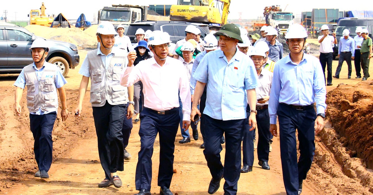 Phó chủ tịch Quốc hội: Sớm hoàn thiện các tuyến đường kết nối sân bay Long Thành