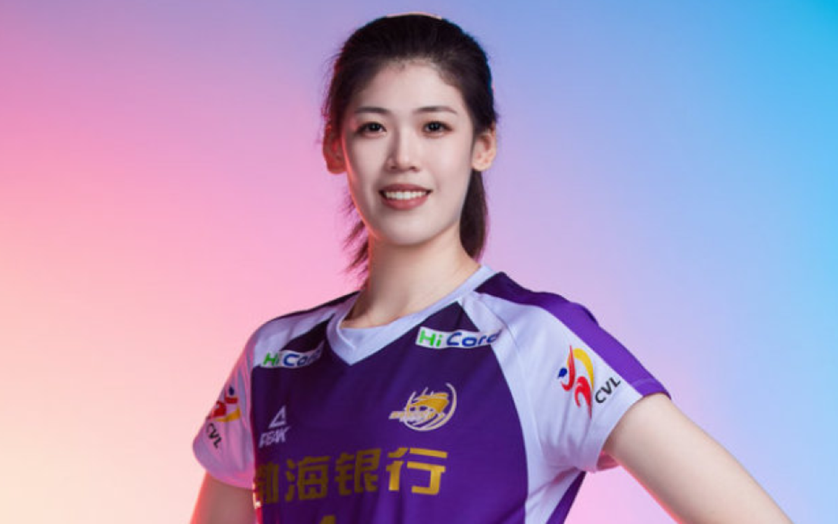 'Thánh cô' bóng chuyền Trung Quốc trở lại, giải thế giới run rẩy