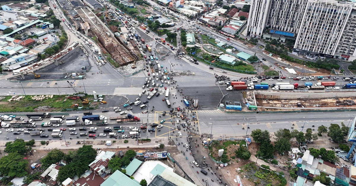 Nút giao An Phú dự kiến chậm tiến độ 12 tháng: Chủ tịch UBND TP.HCM yêu cầu làm xong vào cuối 2025