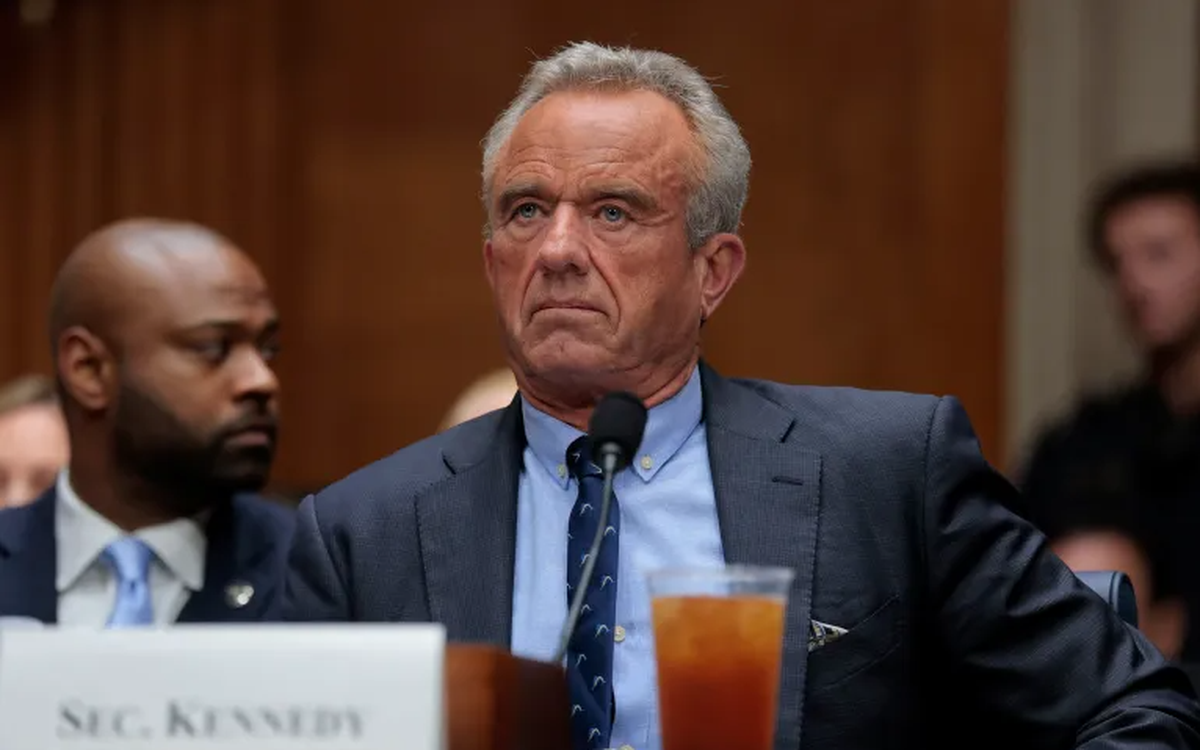 Hàng trăm nhân viên y tế kêu gọi bộ trưởng Y tế Mỹ ngừng lan truyền thông tin sai lệch