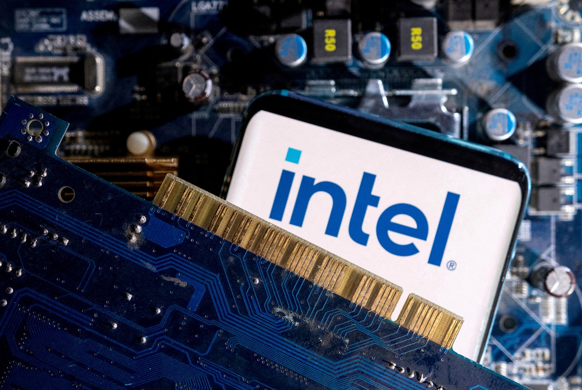 Nhà Trắng nắm 10% cổ phần Intel, lần đầu tiên xảy ra