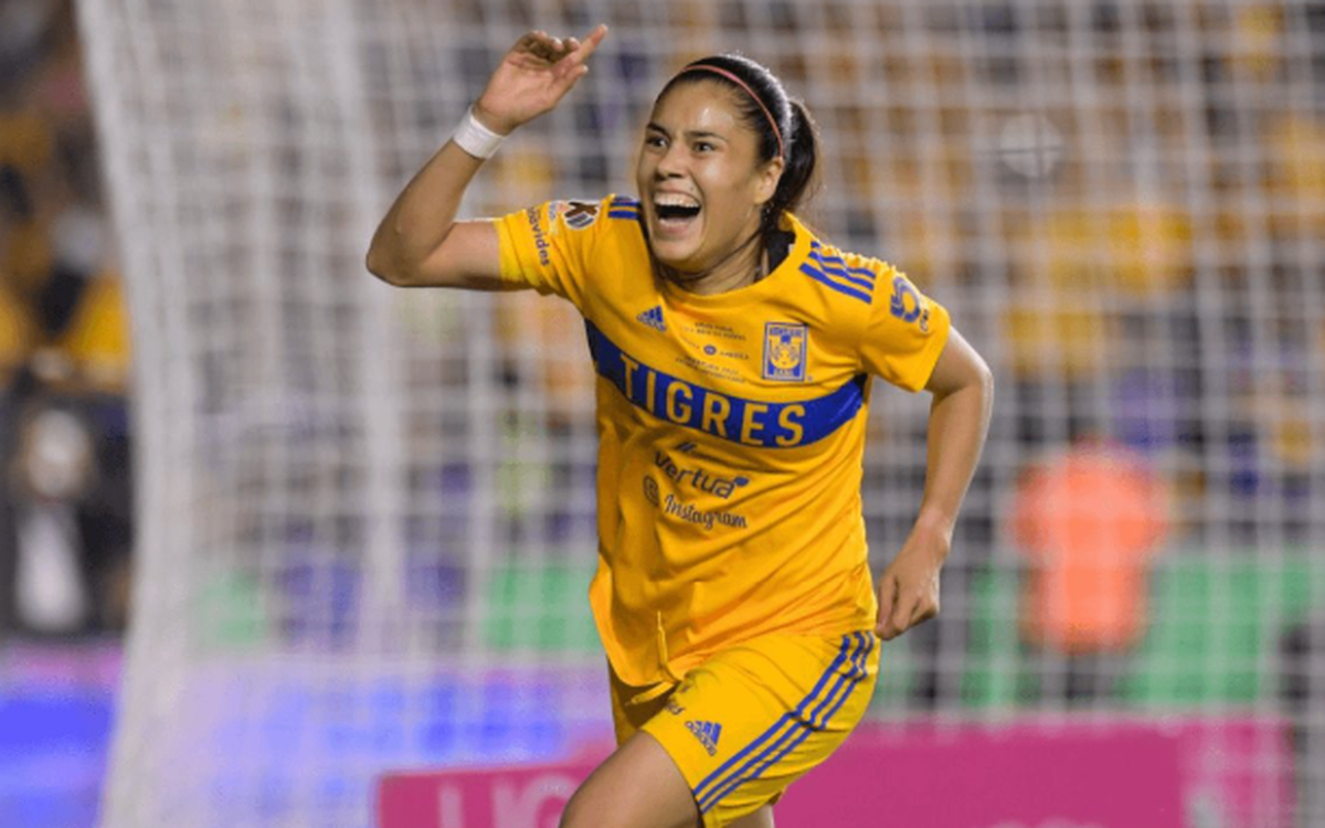 Xuất hiện cầu thủ nữ đắt giá nhất mọi thời đại