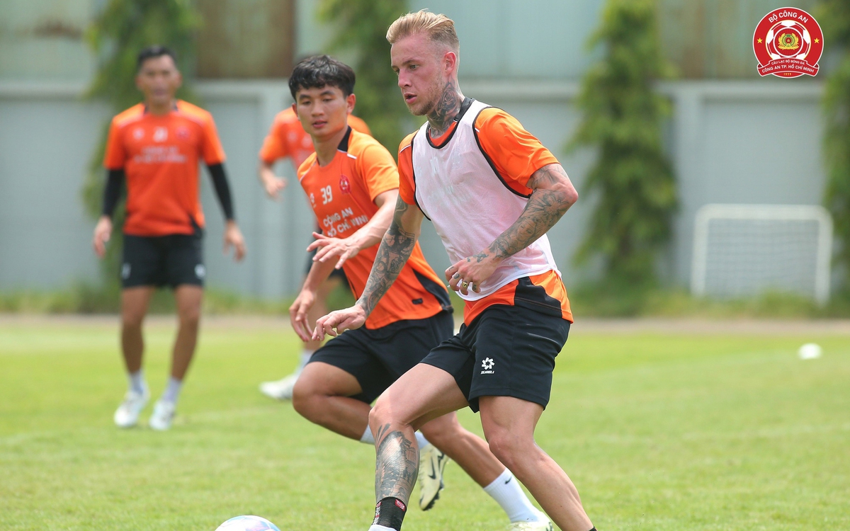 CLB Công An TP.HCM tiếp tục gây bất ngờ?