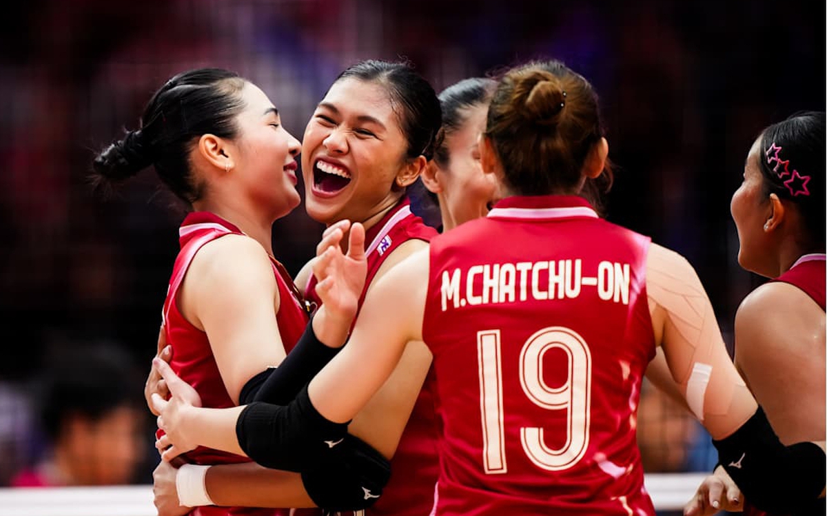 Phong độ hủy diệt, Thái Lan không để bóng chuyền nữ Việt Nam vượt mặt