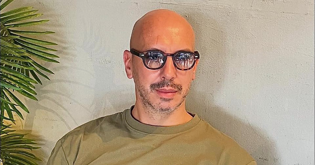 Trợ lý HLV Luis Viegas nghỉ việc sau án phạt xúc phạm trọng tài