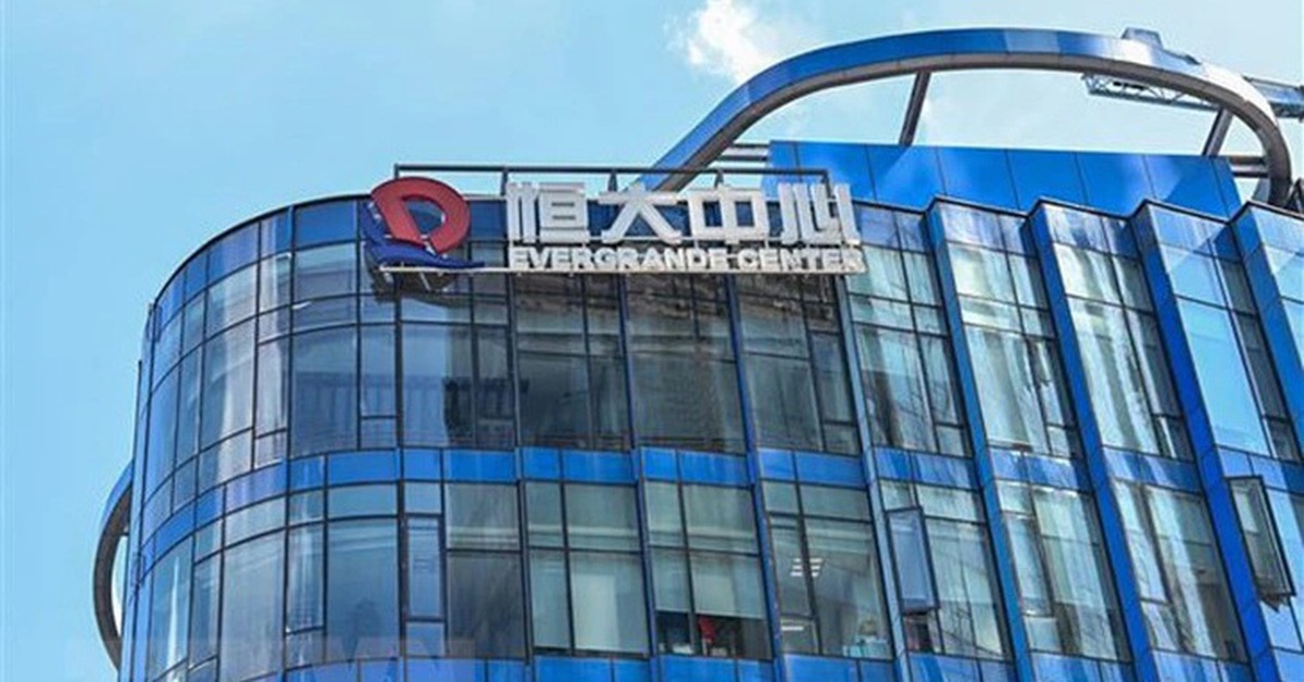 Evergrande hủy niêm yết: Hồi kết cho biểu tượng bất động sản Trung Quốc