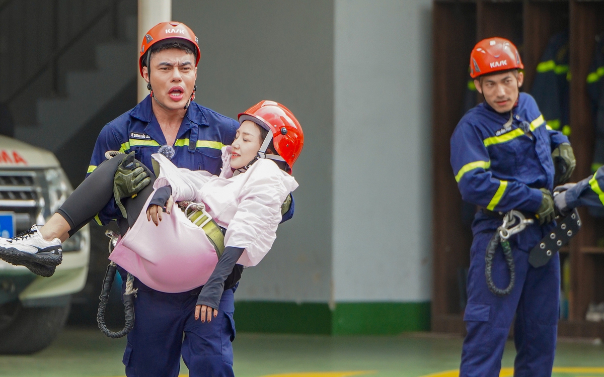 Chiến sĩ quả cảm: Rơi nước mắt khi nhắc vụ cháy chung cư Carina 7 năm về trước