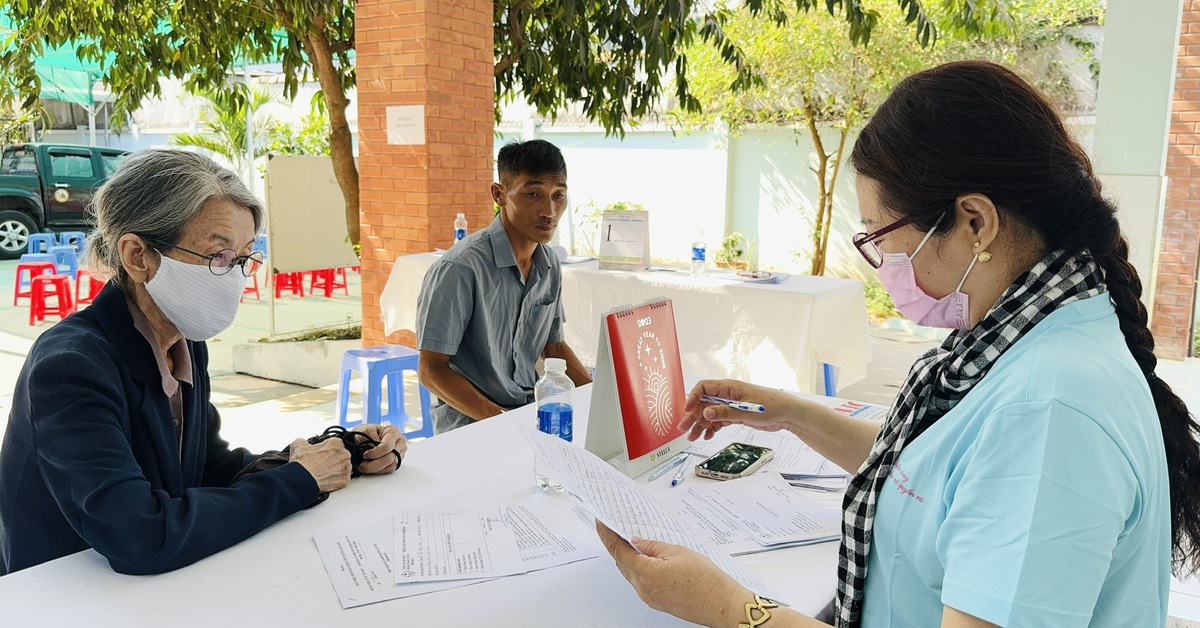 Từ 2025, người cao tuổi tại TP.HCM được khám sức khỏe miễn phí