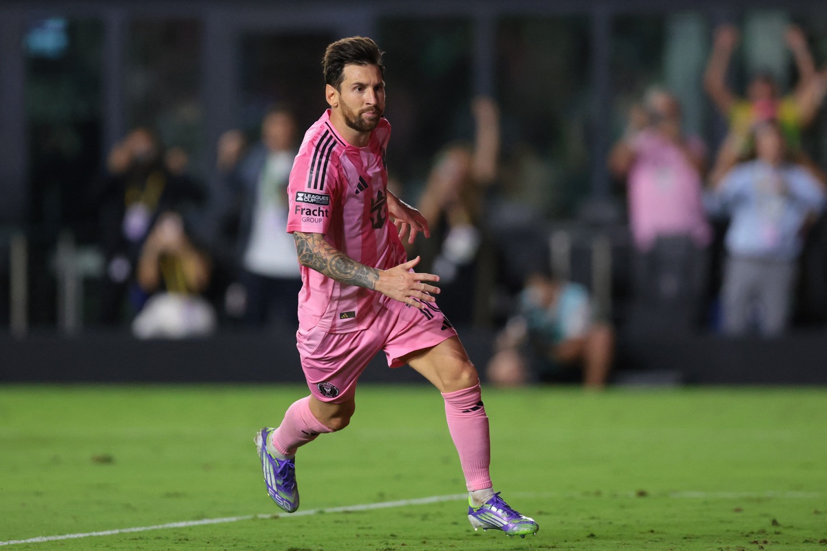 Messi tỏa sáng giúp Inter Miami lội ngược dòng, tiến vào chung kết Leagues Cup 2025