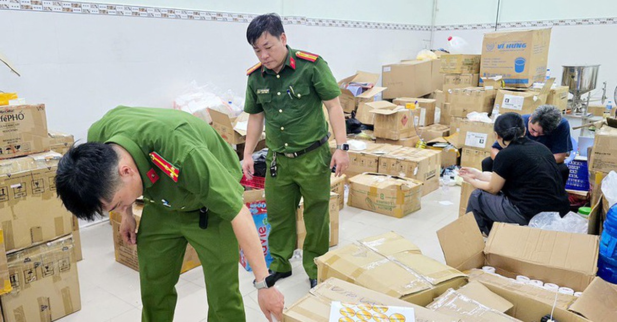 Hàng giả vào Việt Nam, không có doanh nghiệp 'bắt tay' không thể đến tay người dùng?