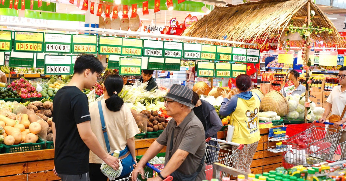 Saigon Co.op tung khuyến mãi hàng Việt, giảm đến 50%