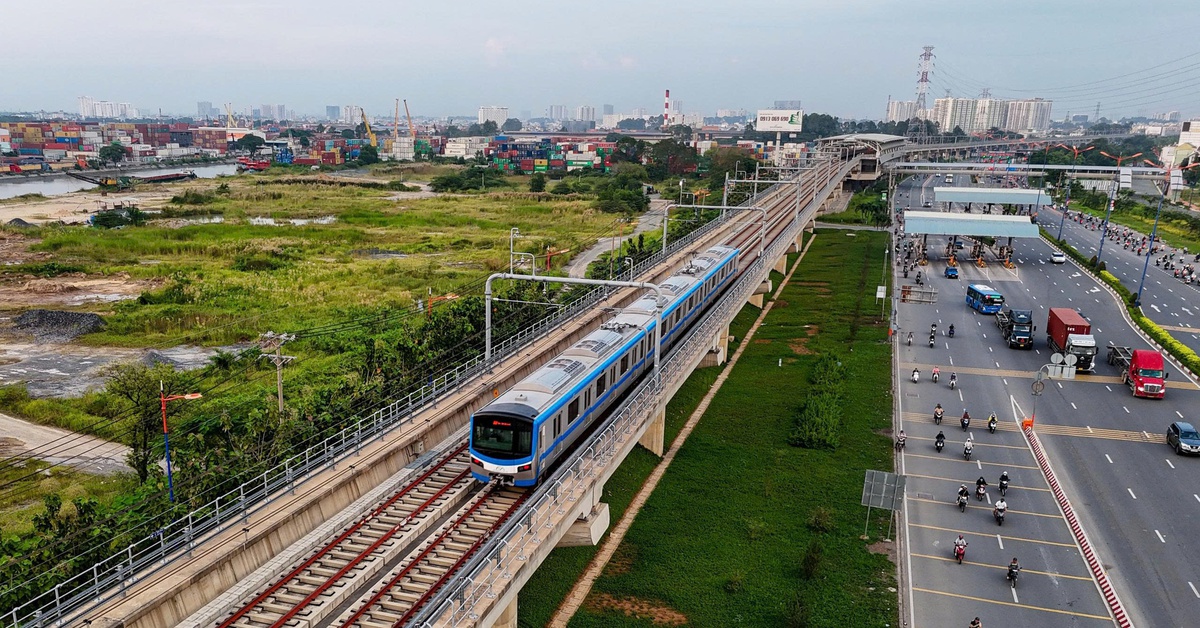 HĐND TP.HCM xác định ranh khu vực giao thông công cộng, không cho xây thêm nhà thấp tầng