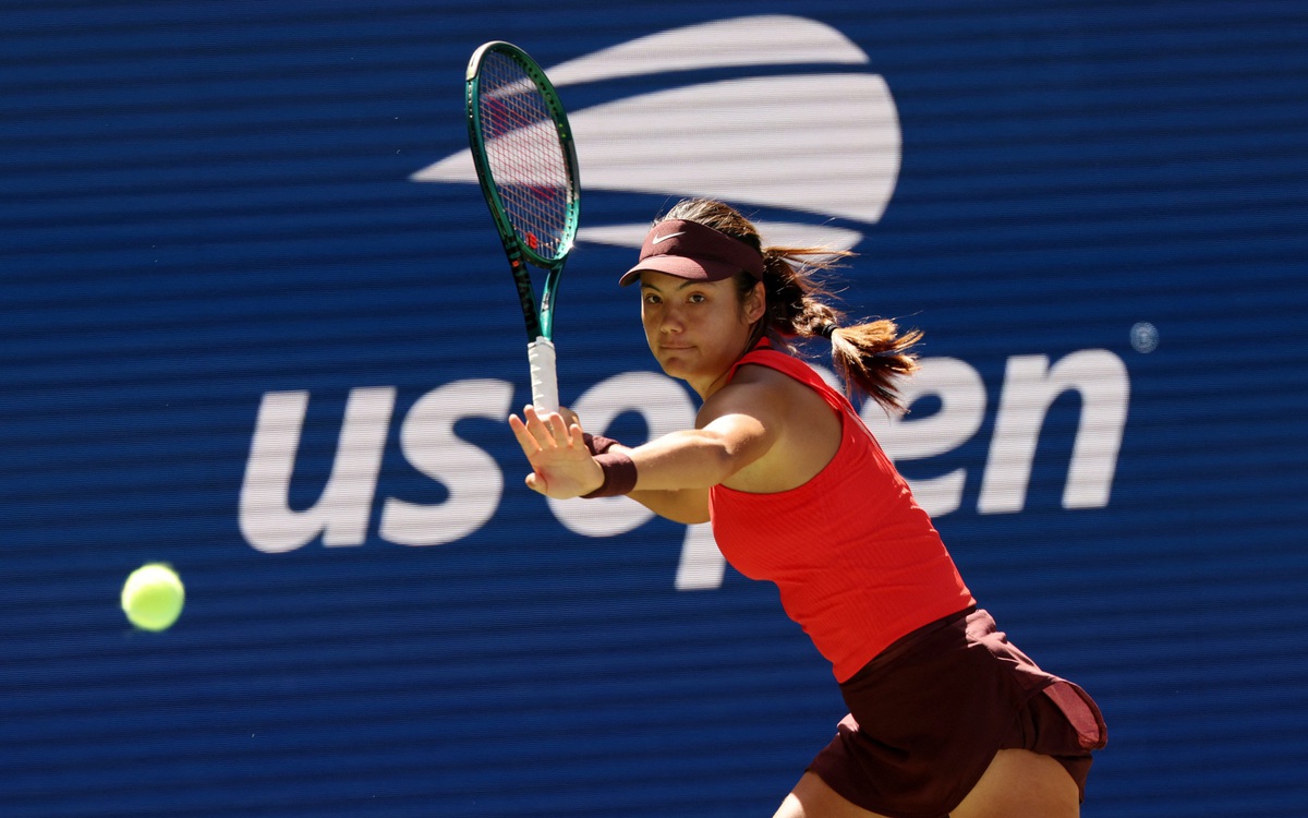 Người yêu tin đồn lên tiếng về kiểu tóc lạ của Alcaraz