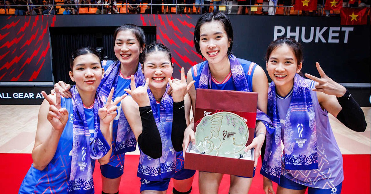 Ngôi sao tuyển Việt Nam bị fan nhà chỉ trích, nhưng làng bóng chuyền quốc tế bênh vực