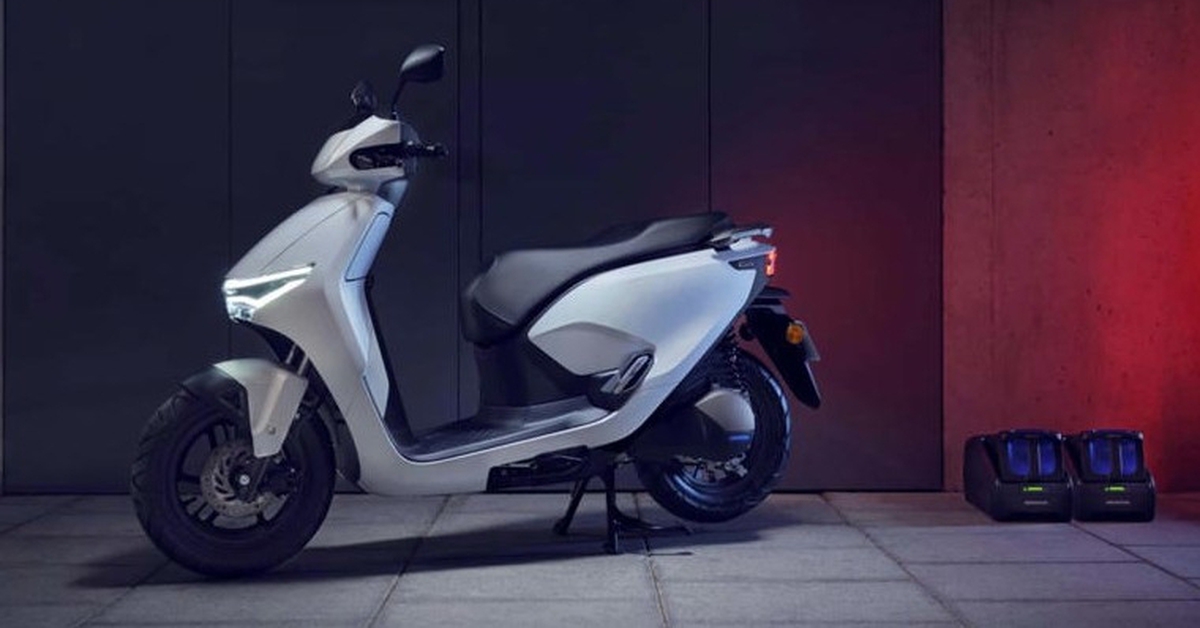 Honda CUV e: 2026 ra mắt: thêm kính chắn gió và thùng để đồ phía sau, giá quy đổi tới 141 triệu đồng