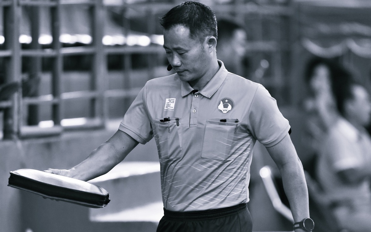 Linh cữu trọng tài Trần Đình Thịnh về tới quê nhà, bao ấp ủ đành gác lại