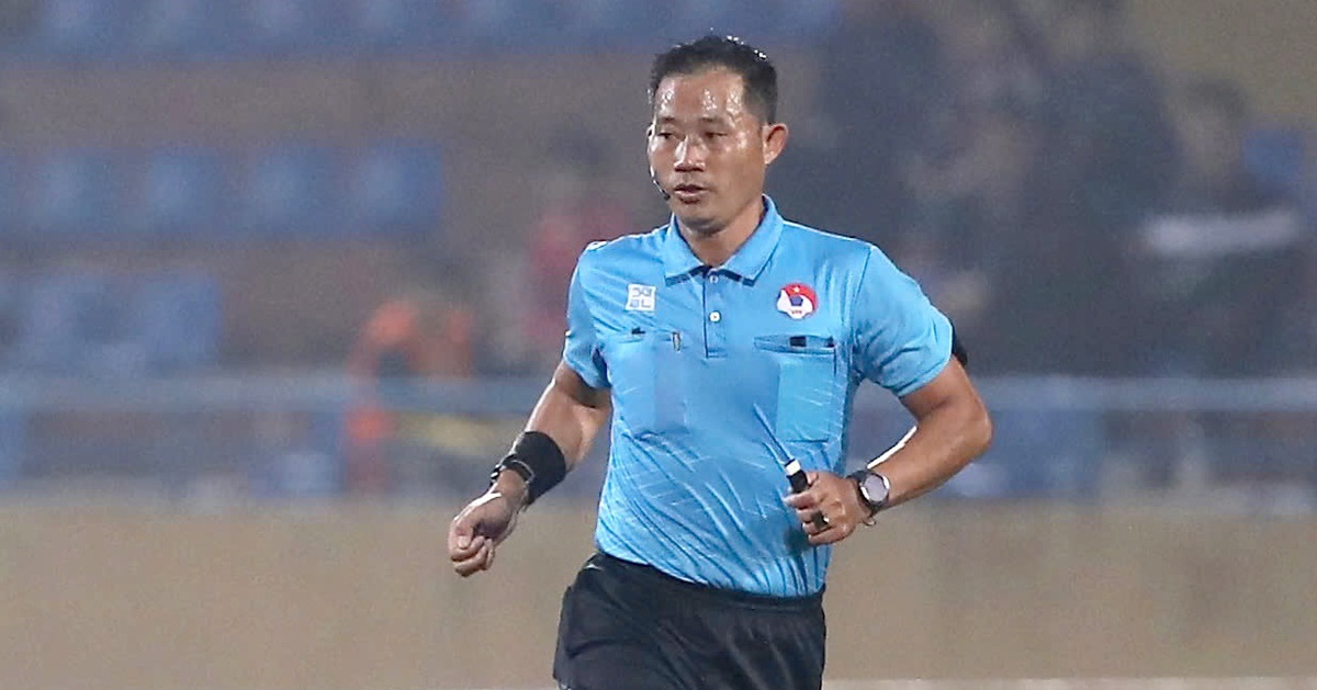 Khắc nghiệt suất trọng tài bắt chính V-League