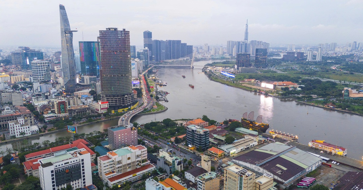 Cần siêu kết nối cho 'siêu đô thị' TP.HCM