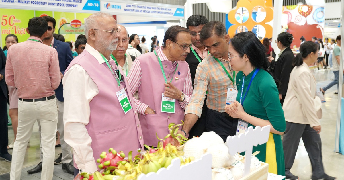 Hơn 300 nhà mua hàng 'đổ bộ' Việt Nam: Bộ Công Thương nói gì về cơ hội?