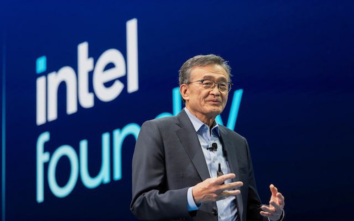 Ông Trump yêu cầu CEO gốc Trung Quốc của Intel từ chức ngay lập tức