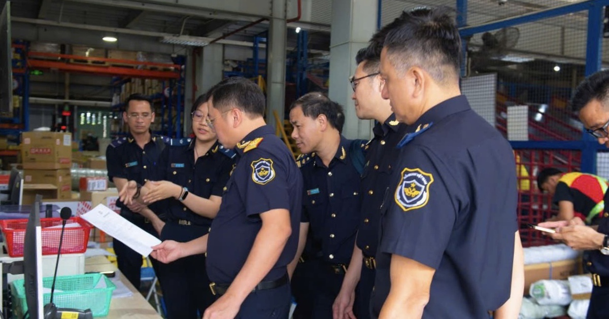 Bắt giữ nhiều lô hàng giả mạo xuất xứ Việt Nam đi Mỹ