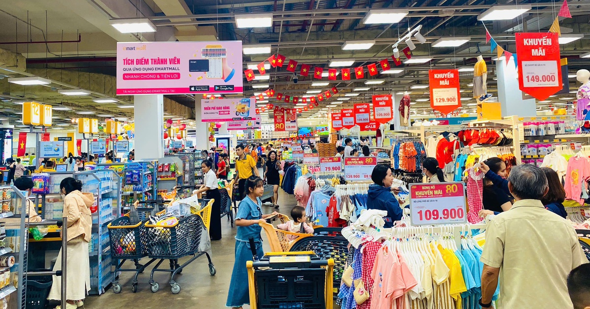 Hàng khuyến mãi hút khách, nhiều điểm vui chơi, mua sắm kỳ vọng 'bùng nổ' vào ngày 2-9