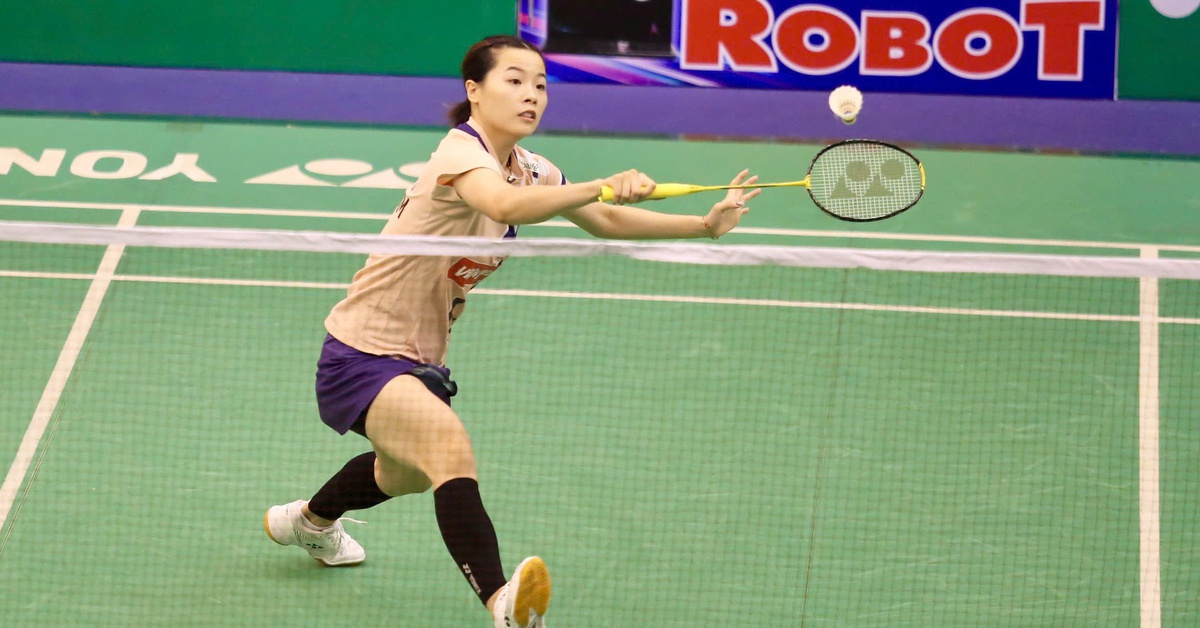 Thùy Linh thắng vất vả ngày ra quân Vietnam Open