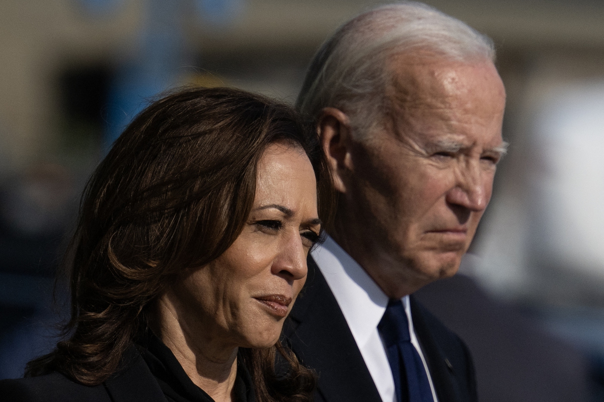 Bà Harris chỉ trích quyết định tái tranh cử của ông Biden trong hồi ký mới