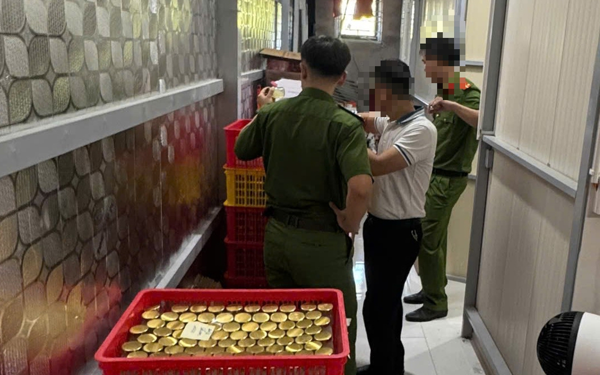 Hàng ngàn hũ yến giả không có 'chất yến' ở Đà nẵng, bắt hai người cầm đầu