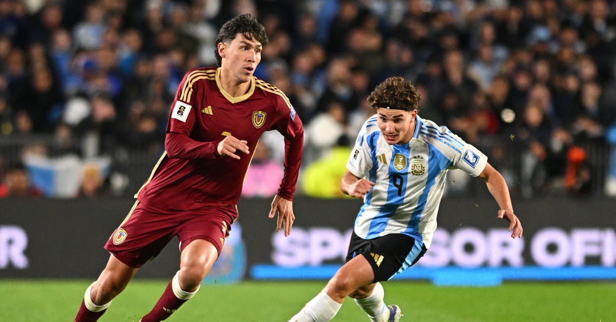 FIFA quá chậm chạp