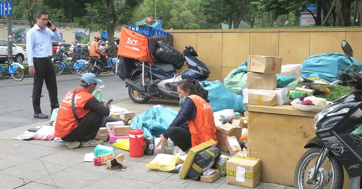 Săn khuyến mãi qua livestream, coi chừng bị hớ