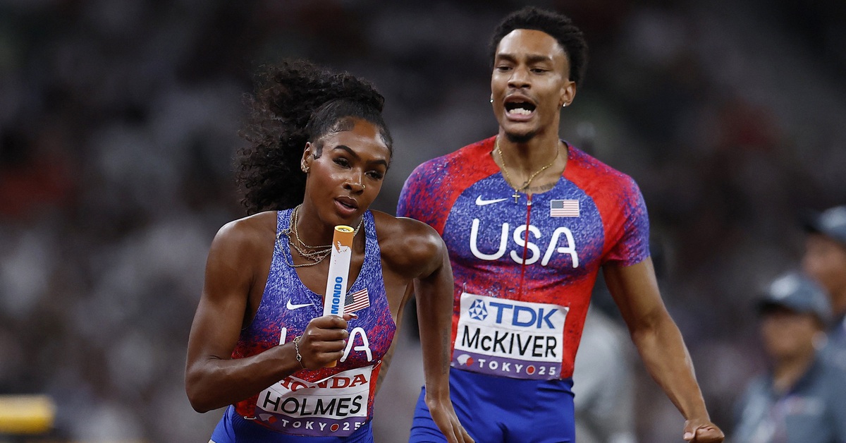 Mỹ cho Trung Quốc 'hít khói' trong ngày đầu giải điền kinh thế giới