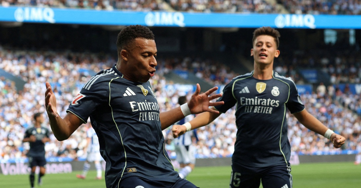 Mbappe tỏa sáng giúp 10 người Real Madrid giành chiến thắng