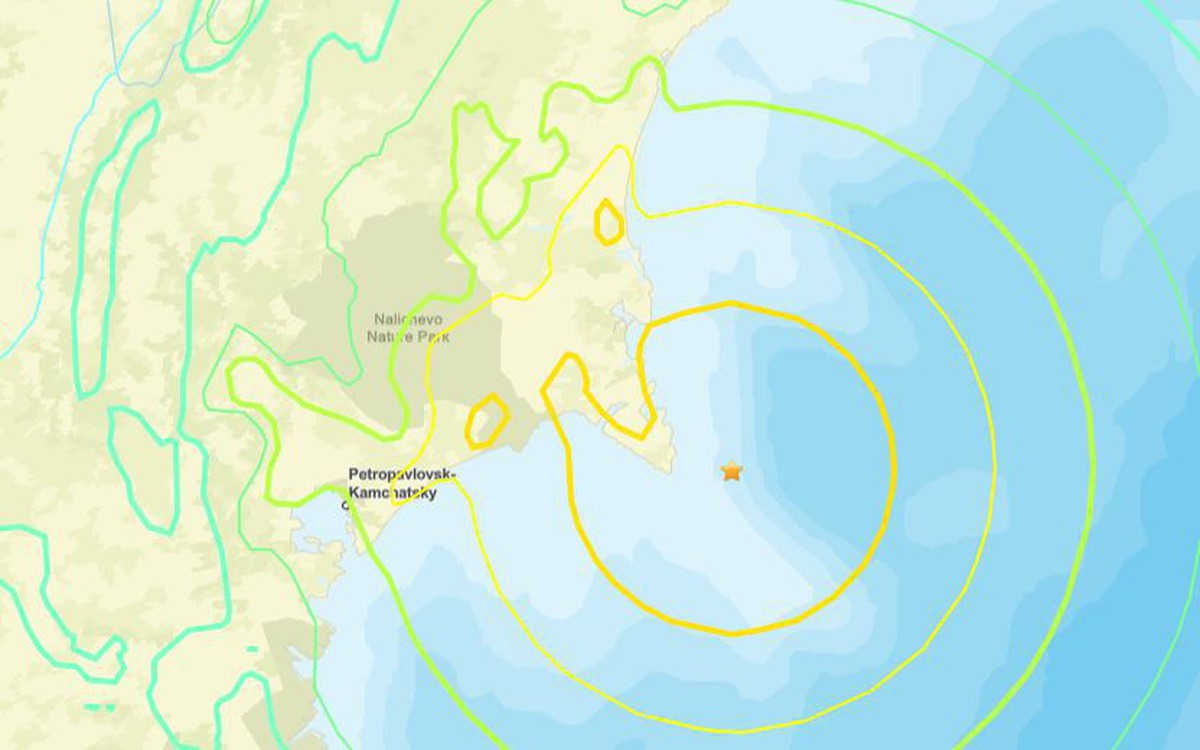 Động đất rung chuyển Kamchatka của Nga, nguy cơ sóng thần trong 300 km