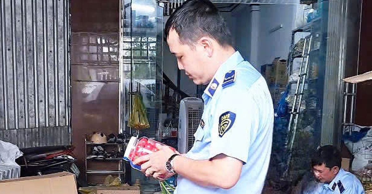 Cà Mau thu giữ hơn 200 tấn hàng hóa không rõ nguồn gốc xuất xứ