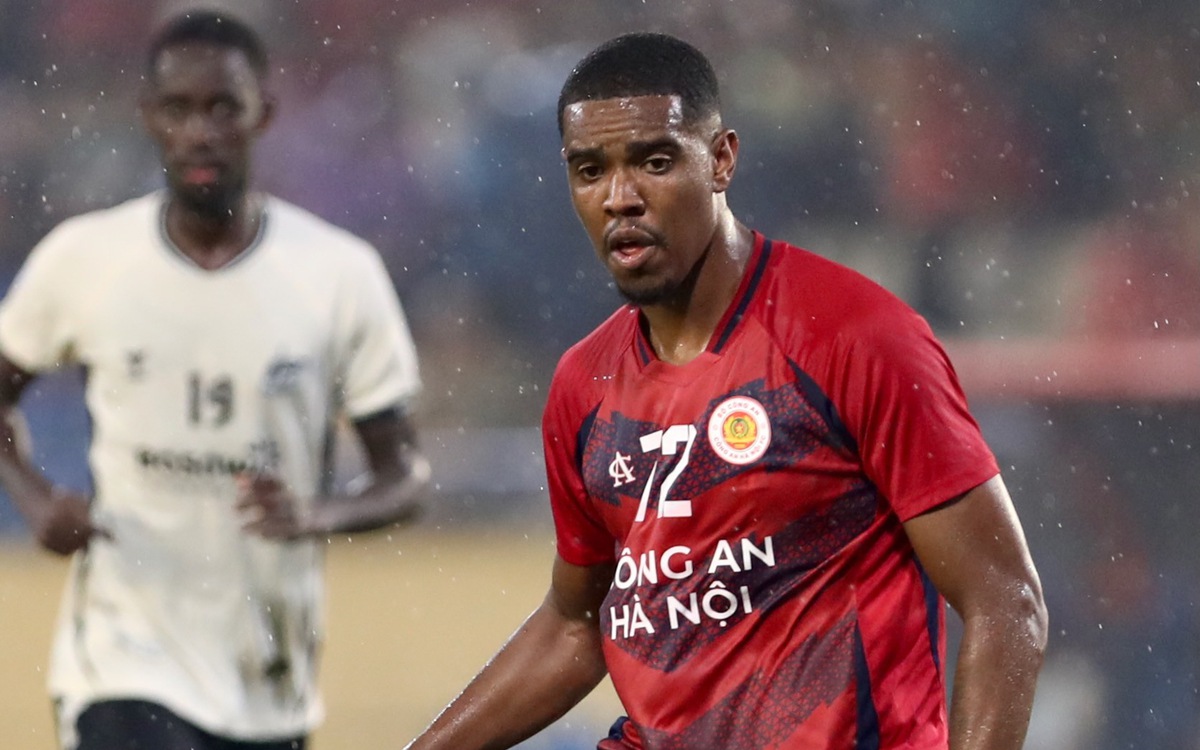 Tiền đạo chủ lực CLB Công An Hà Nội chấn thương trước chuyến đi Trung Quốc