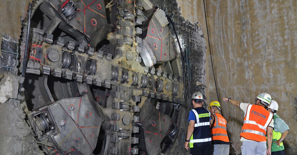 Máy đào hầm 'Táo bạo' thuộc dự án metro Nhổn - ga Hà Nội đã đào tới ga ngầm Cát Linh