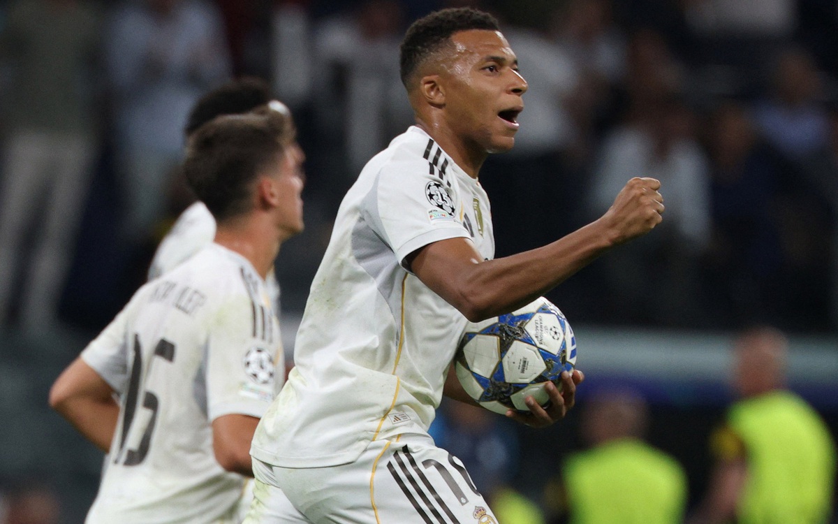 Khi Mbappe tỏa sáng, 10 người Real Madrid vẫn đủ thắng Marseille