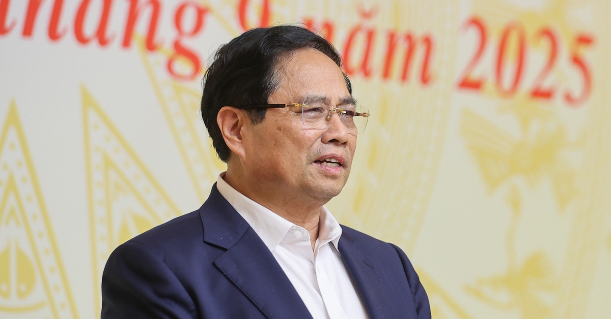 Thủ tướng yêu cầu kiểm điểm 29 bộ, cơ quan và 12 địa phương có tỉ lệ giải ngân dưới mức trung bình