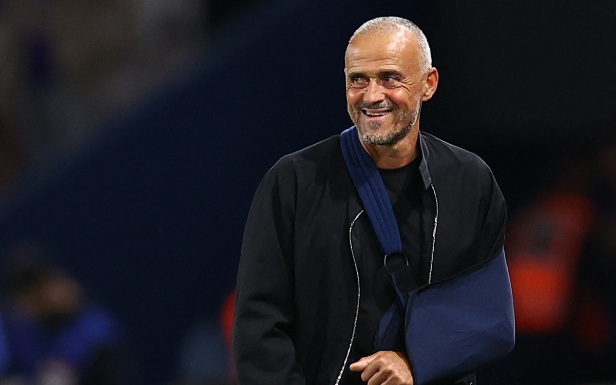 Lý do khiến HLV Luis Enrique chỉ đạo theo phong cách 'độc nhất vô nhị'