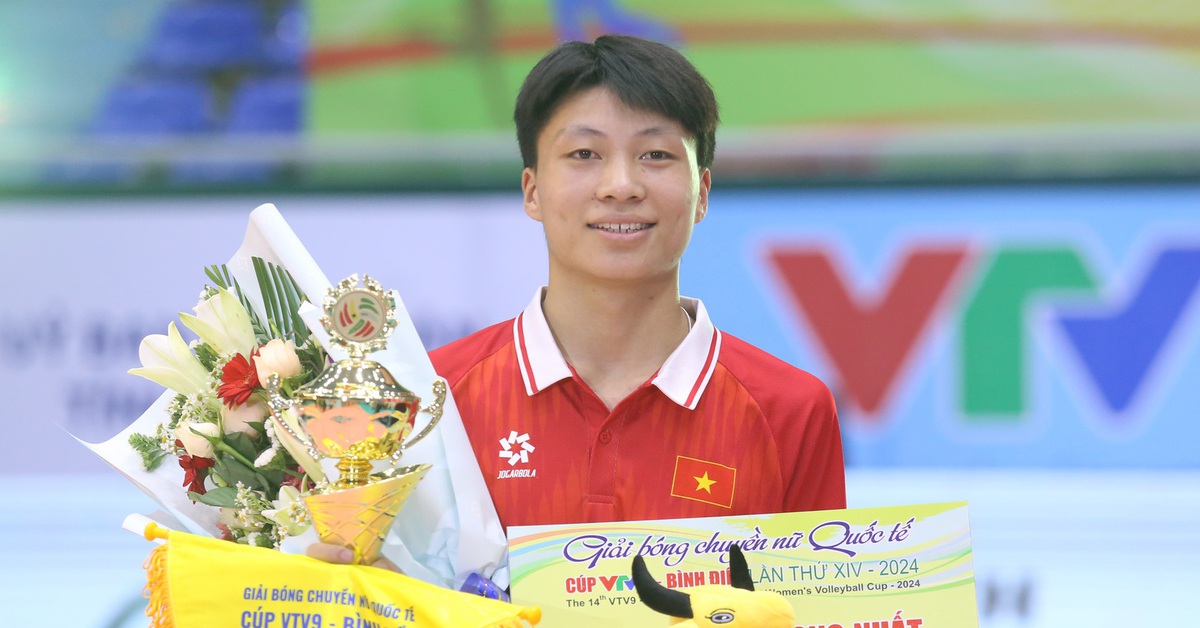 Không được cho đấu bóng chuyền, Đặng Thị Hồng bán hàng Online để mưu sinh