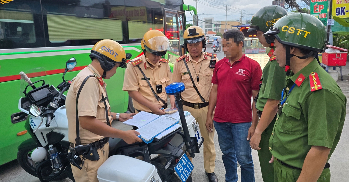 Đóng phạt vi phạm giao thông tại chỗ qua QR Code: Tiết kiệm thời gian, hạn chế tiêu cực