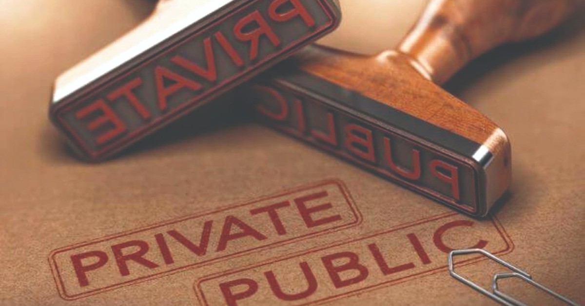 Mở cửa dịch vụ hành chính công cho tư nhân tham gia: Bài toán dung hòa và kiểm soát