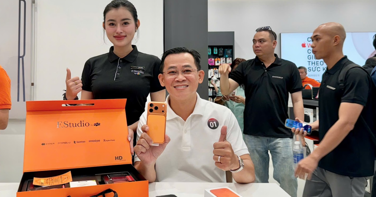 Lần đầu tiên Việt Nam mở bán iPhone sớm cùng thế giới, số lượng mua kỷ lục