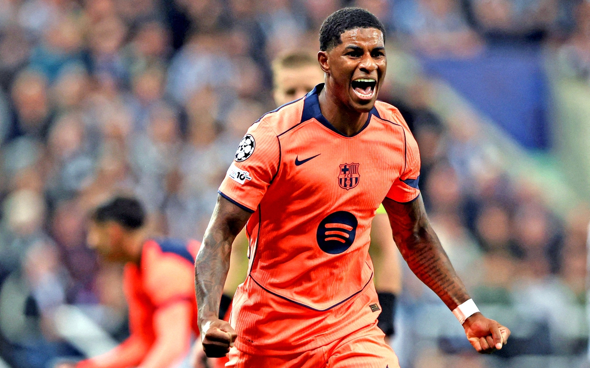 CĐV Man United đòi sa thải HLV Amorim khi Rashford rực sáng ở Barca
