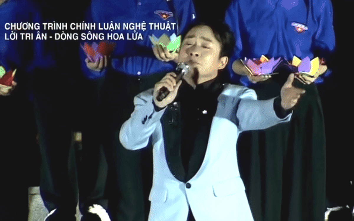 Tùng Dương hát 'Còn gì đẹp hơn', 'Bình Trị Thiên khói lửa' với phong cách hào hùng
