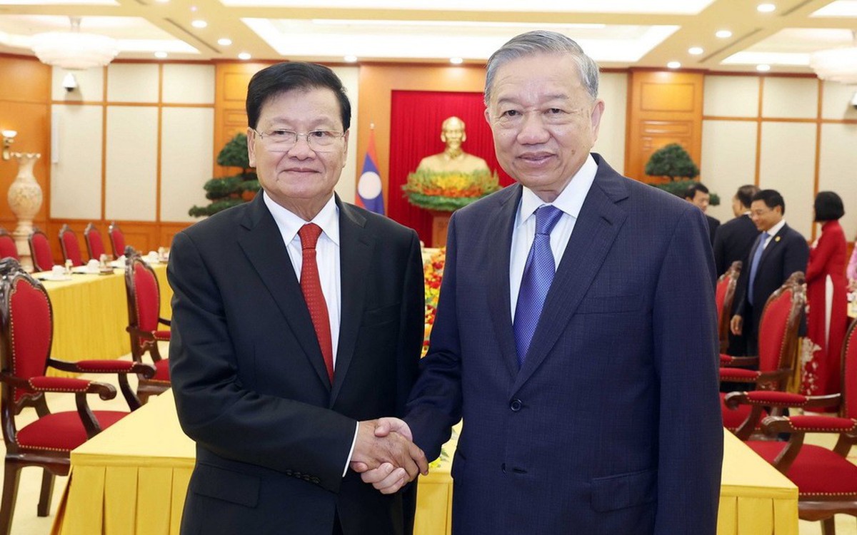 Lào cử đoàn chiến sĩ tham gia diễu binh là sự cổ vũ to lớn với Việt Nam