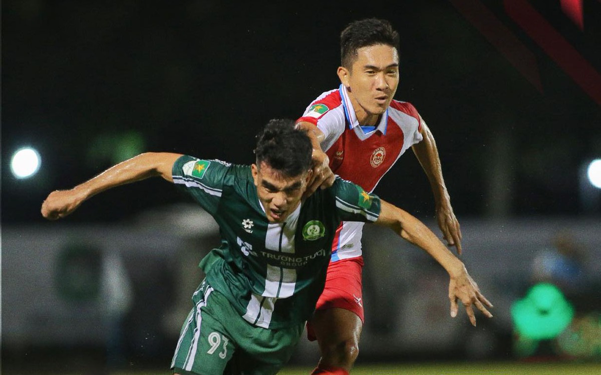 Ứng viên vô địch Trường Tươi Đồng Nai không thắng trận ra quân