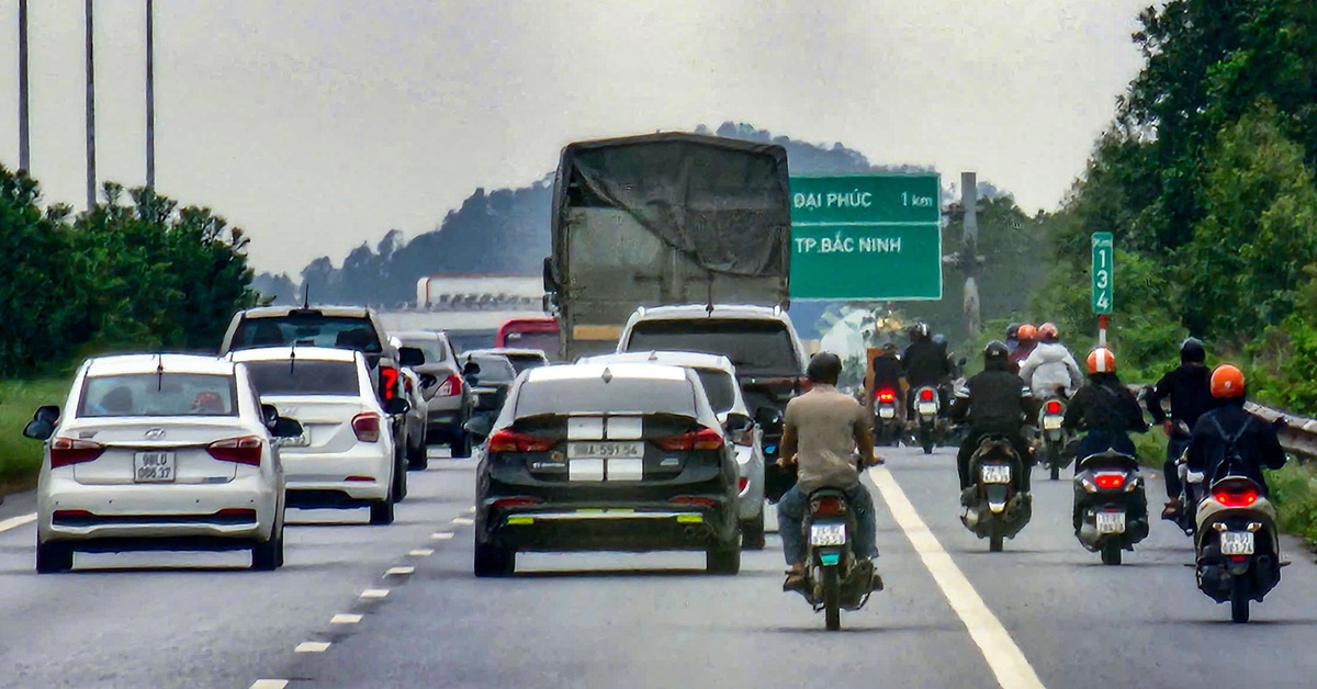 Cục Cảnh sát giao thông: Khẩn trương tách làn ô tô và xe máy trên đường Hà Nội - Bắc Giang
